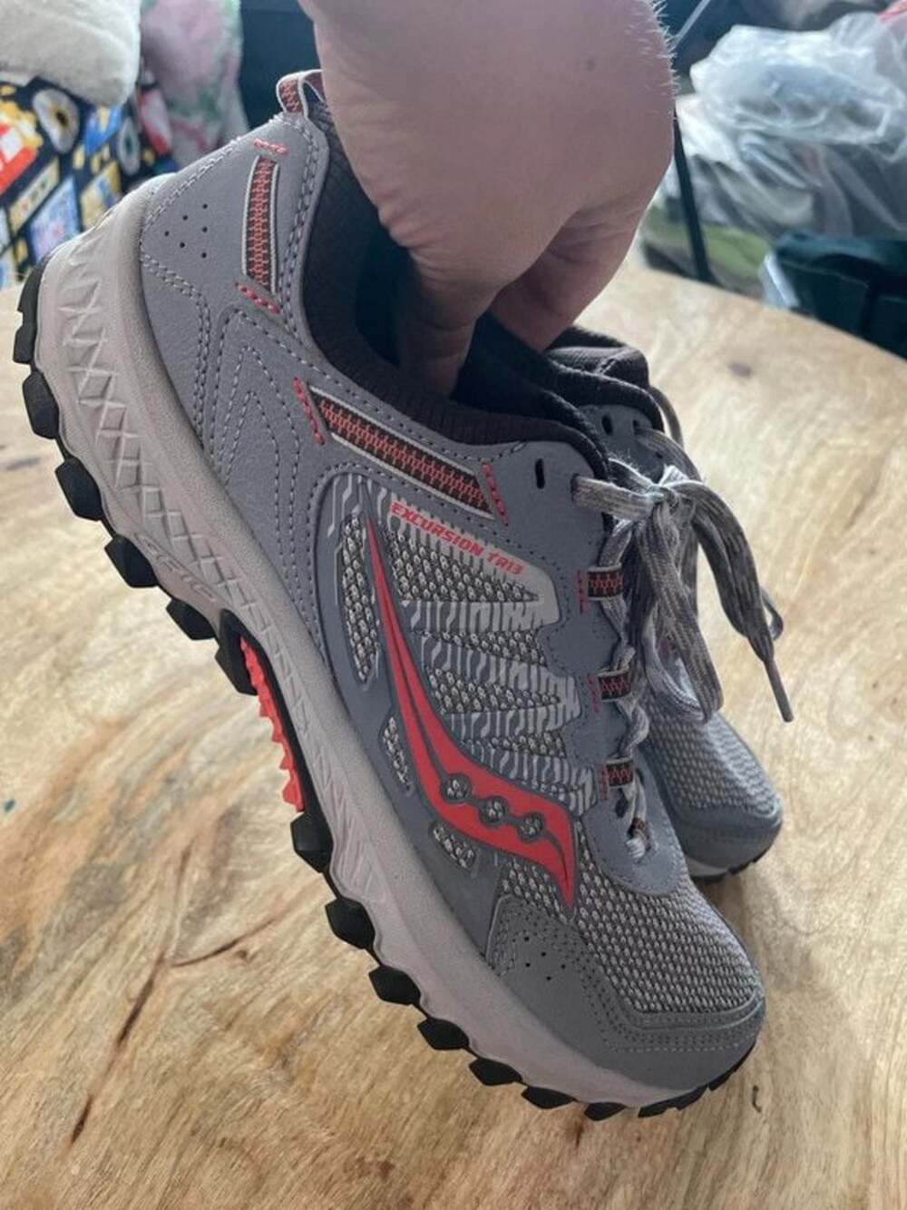Saucony Excursion TR13 Women's Size 10.5 Gray Coral Running Shoes